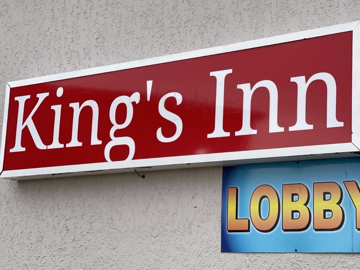 King'S Inn Torrington Exterior foto